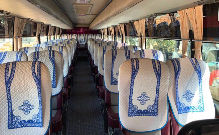 40 Seater Luxury Bus